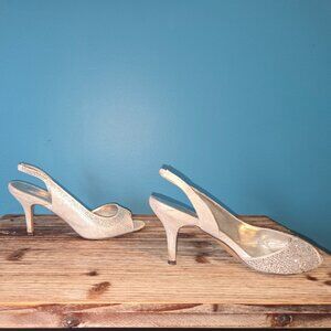 Sean Alan Heels - Size 8 - Silver